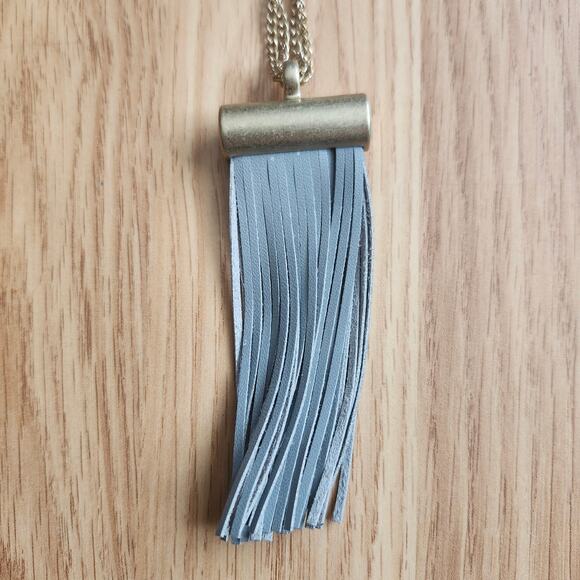 Plunder Gold Tone Multi Strand Gray Tassel Statement Layered Boho Necklace 19in - Picture 5 of 8